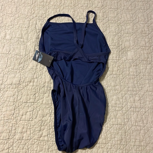 NWT Women’s Navy Powerflex Fly Back Speedo Swimsuit - Picture 4 of 4